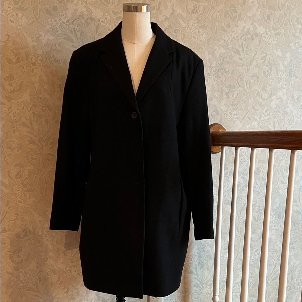 Norton Elegant Black Women's Wool Coat -Size 18